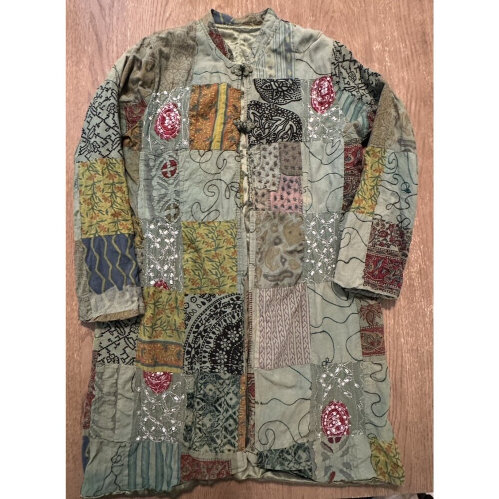 Patchwork kantha quilt kimono Jacket Green Embroidered Boho Art to Wear Hippie - Picture 7 of 16